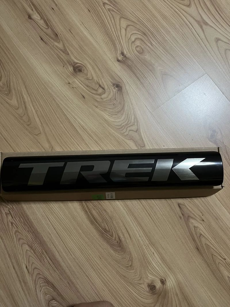 Kryt baterie Trek Rail