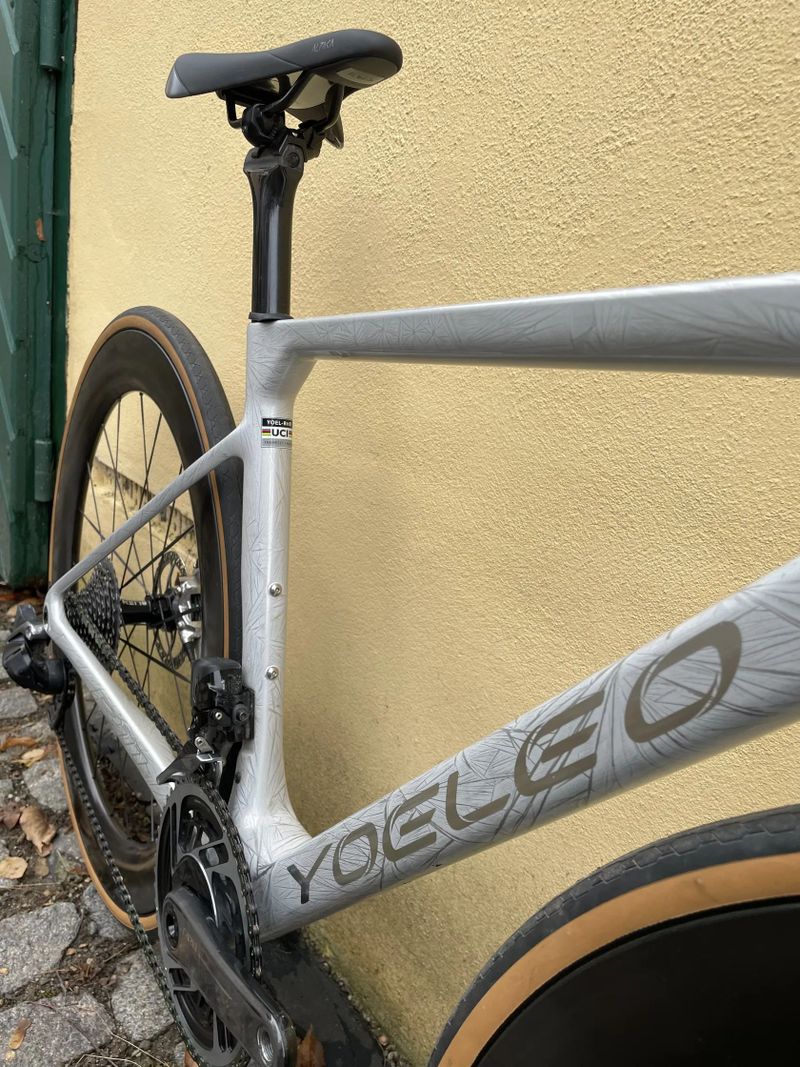 Yoeleo R11 - Sram Red AXS - Karbonová kola - vel. S