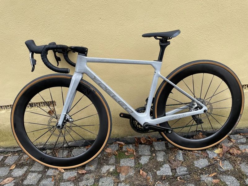 Yoeleo R11 - Sram Red AXS - Karbonová kola - vel. S