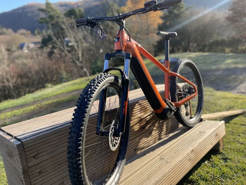 Haibike Haibike AllTrack 6, 2025 papaya/titan, velikost: M