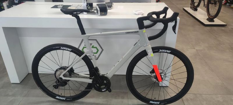 Cannondale Super Six EVO Carbon 3, vel. 56 cm (na postavu cca 175 -185 cm)