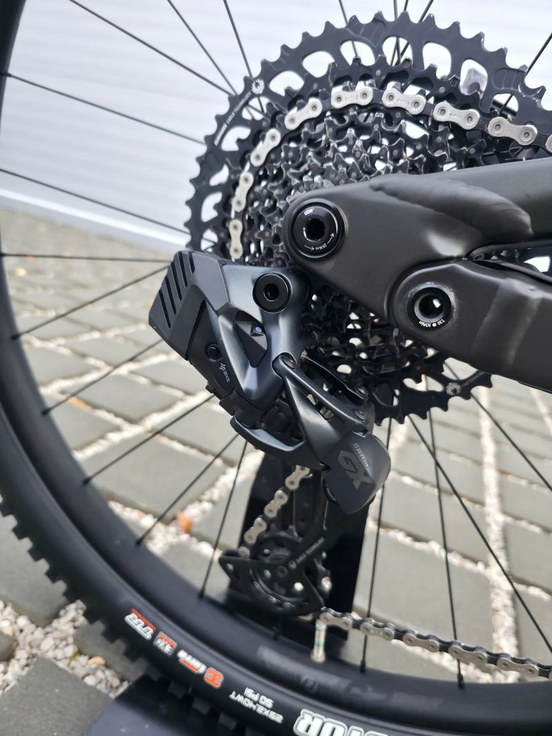 Horské kolo Scott Genius 910 Carbon TW 2023 AXS 29″ - velikost M