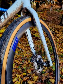 Gravel carbon kola EIE, DT350, XD ořech, 1550g