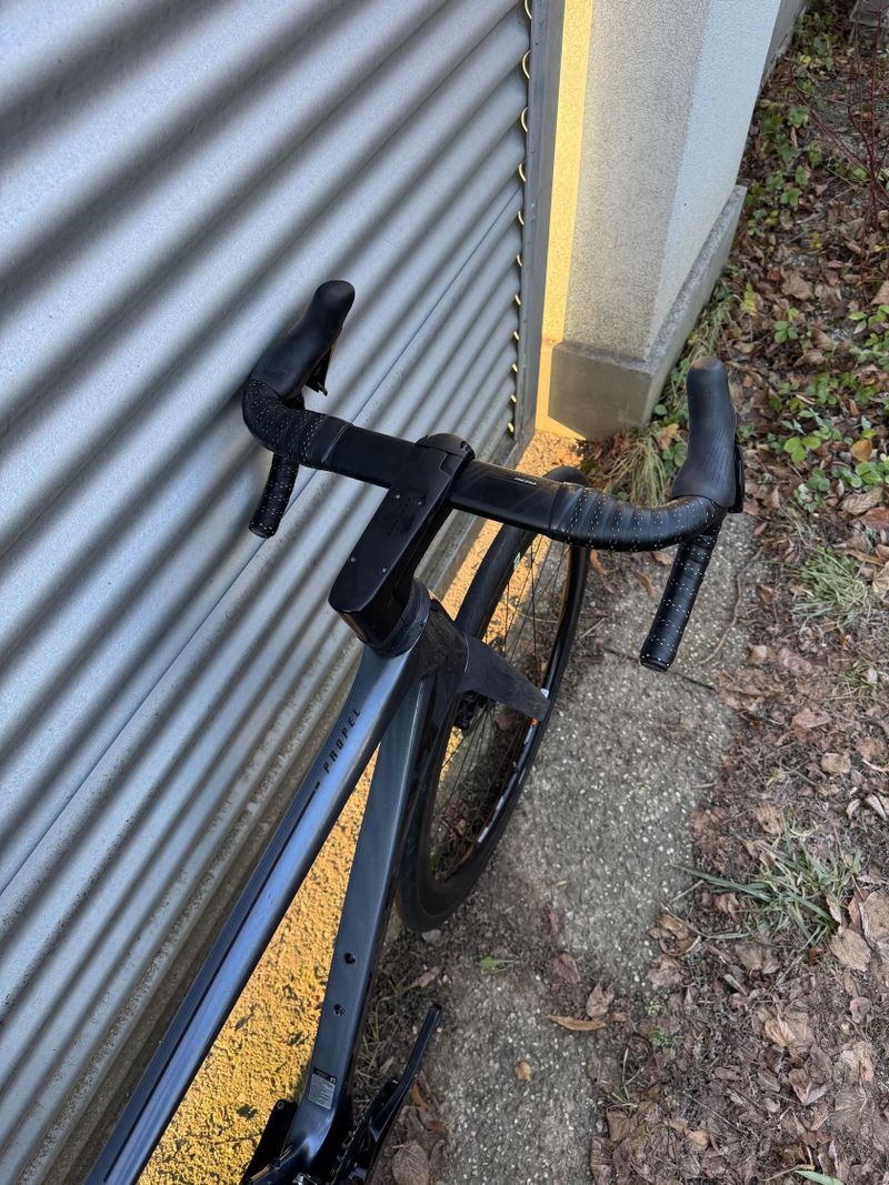 Giant Propel - Nová sada Shimano Di2