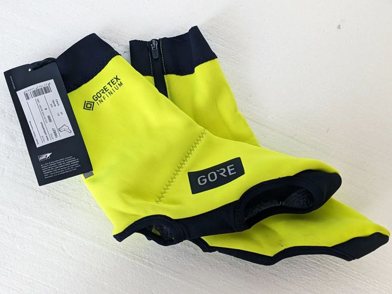 silniční termonávleky Gore Shield Thermo Overshoes neon yellow/black. Velikost 42-43