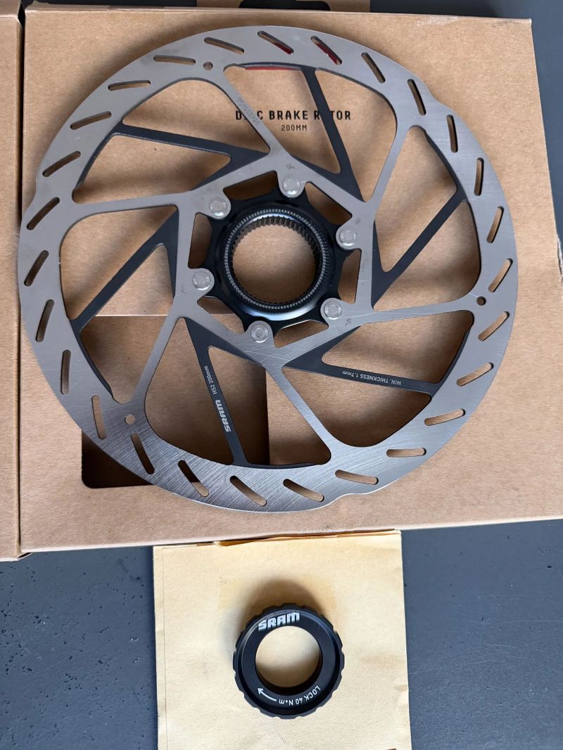 Prodam brzdove kotouce sram HS2 