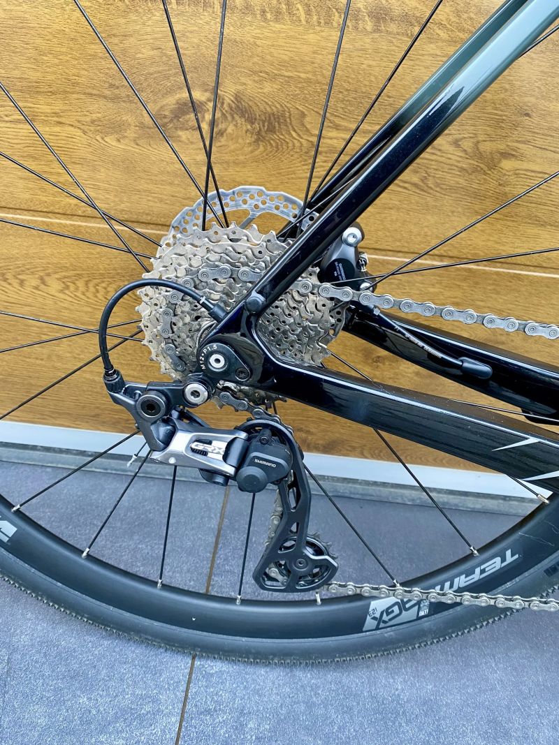 🔥🔥🔥 Kross Esker 8.0 vel. L, Shimano GRX (2x11s), doprava ZDARMA + roční záruka na rám 🤝🤝🤝