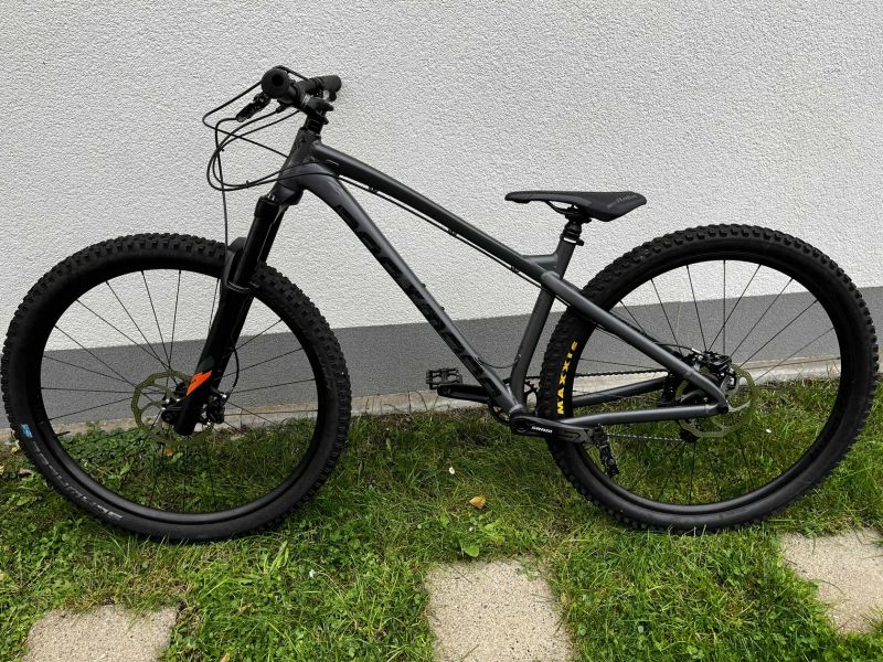 Dartmoor Primal 29 S - zánovní 