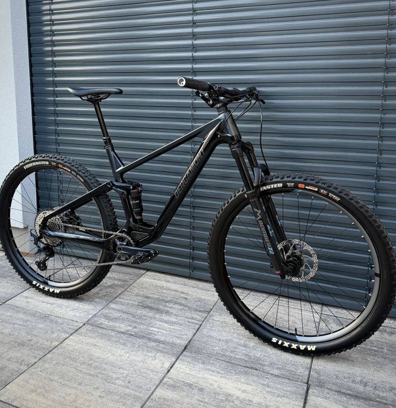 Bergamont Contrail Pro Carbon, 2020, 29”, vel L.