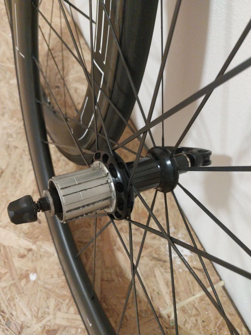 Zapletená kola HED 60mm