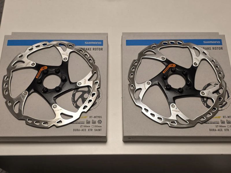 Kotouče Shimano DEORE/XT SM-RT76