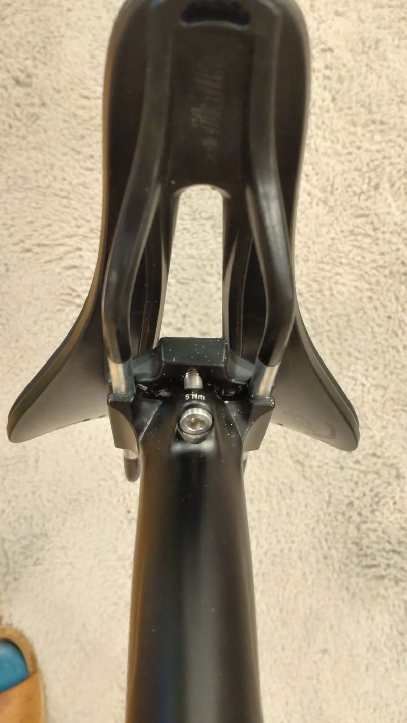 DT Swiss D 232 Upside Drop 60mm, 30,9mm Ø, 400mm délka