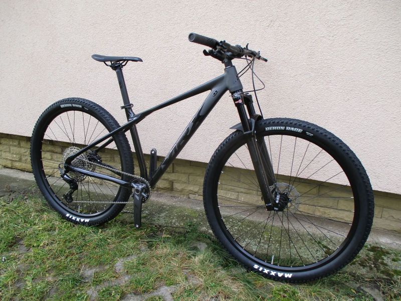 Nové 29" kolo MRX ER25 17,5", Shimano Deore 1x12, vzduch. vidlice Suntour Raidon, pevné osy