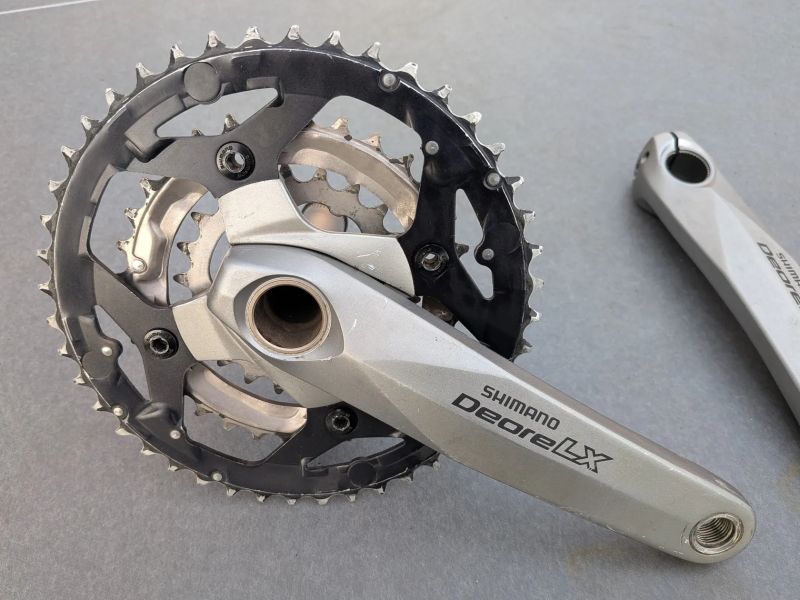 kliky Shimano LX FC-M582 3x9