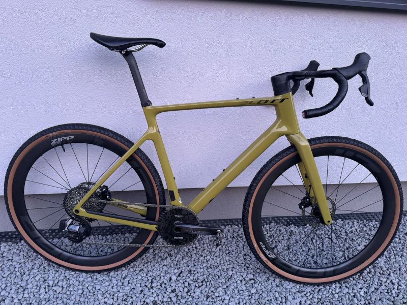 Scott Addict gravel 20 top stav 