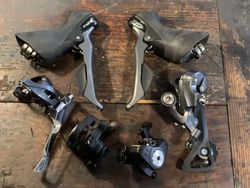 kompletní sada Shimano Claris 2x8 + brzdy Tektro 