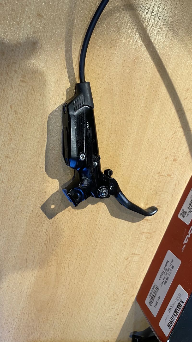 Přední brzda Sram Code RSC 