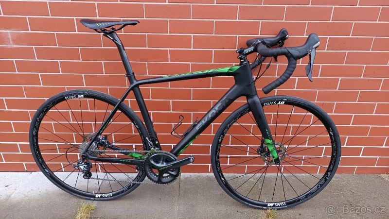 Superior Road Elite, Ultegra, karbonová sedlovka