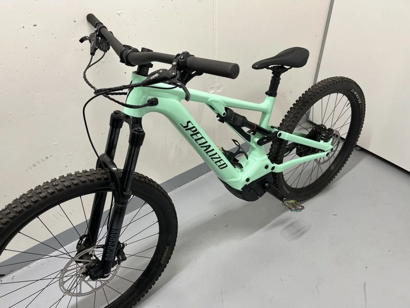 Prodám E-bike Specialized Turbo Levo 2022