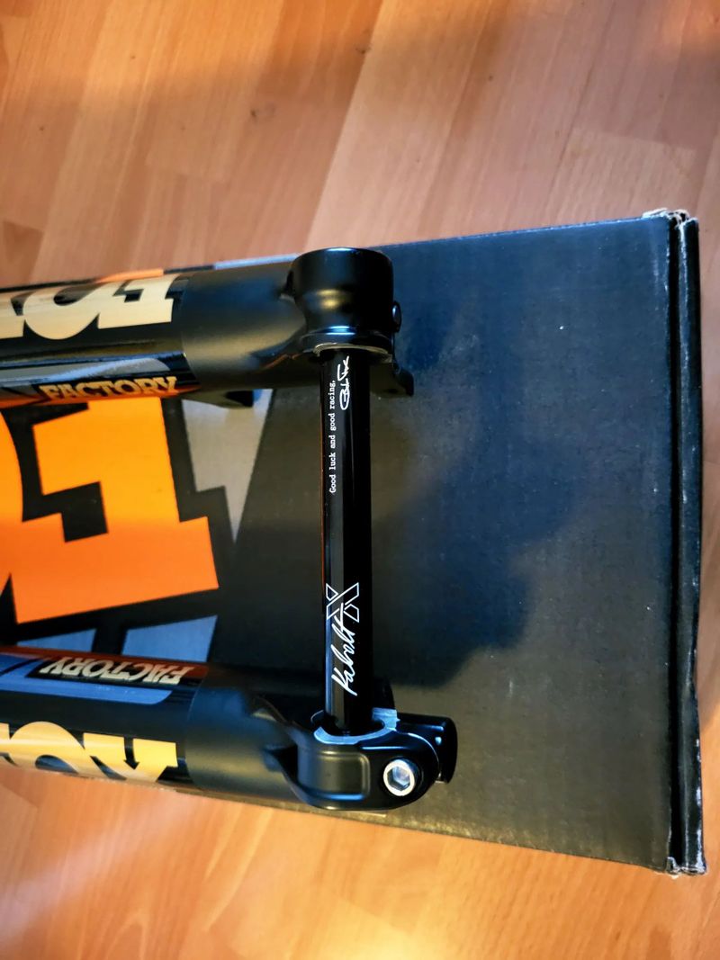 FOX Float 38 Factory Fit Grip2 VVC Evol Kashima 170mm 29" Gold 2025