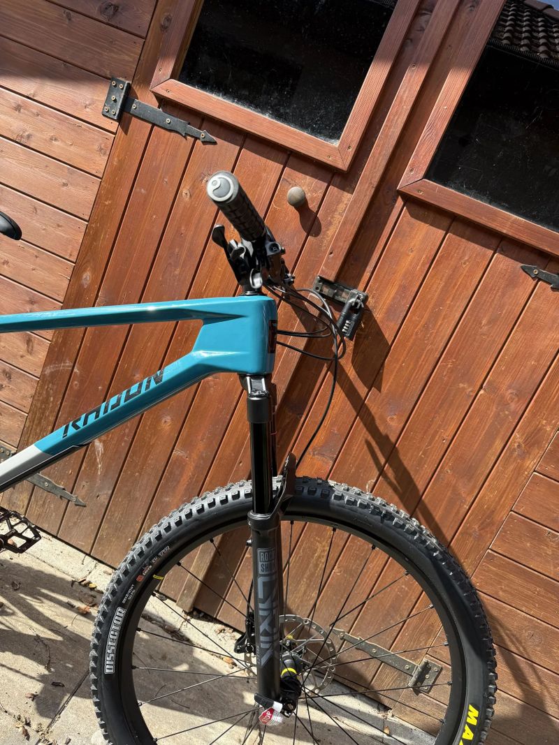 Radon Radon Slide Trail CF karbon