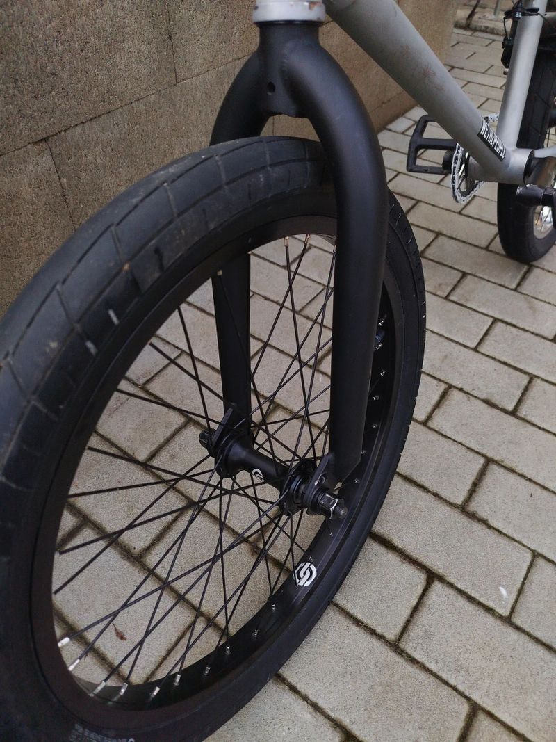 Wethepeople Nova 20"