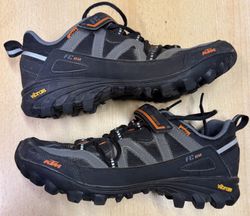 Cyklistické boty KTM MTB