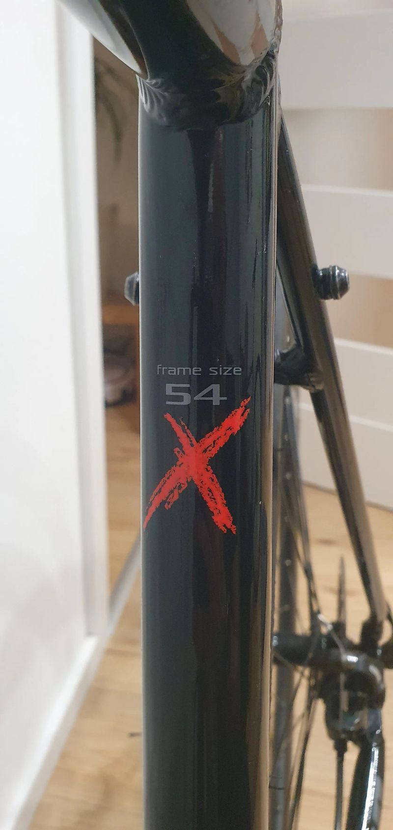 Author Aura RX4 + pláště Roadsport