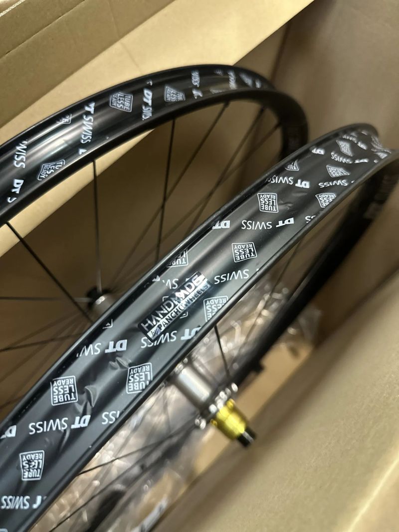 Pancho wheels DT Swiss xrc 310 