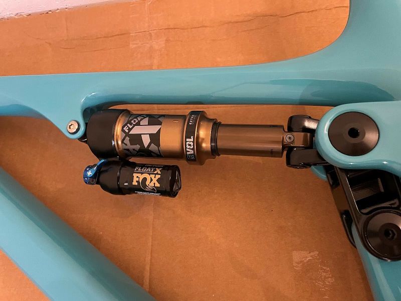 Nový rám Yeti SB130 Turq (vel. L)