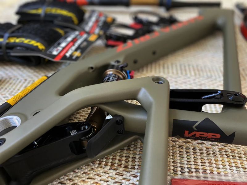 Rám Santa Cruz Tallboy 4 CC (2023, NOVÝ)