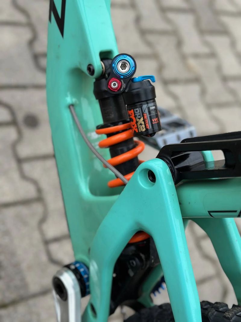 Santa Cruz Mega Tower