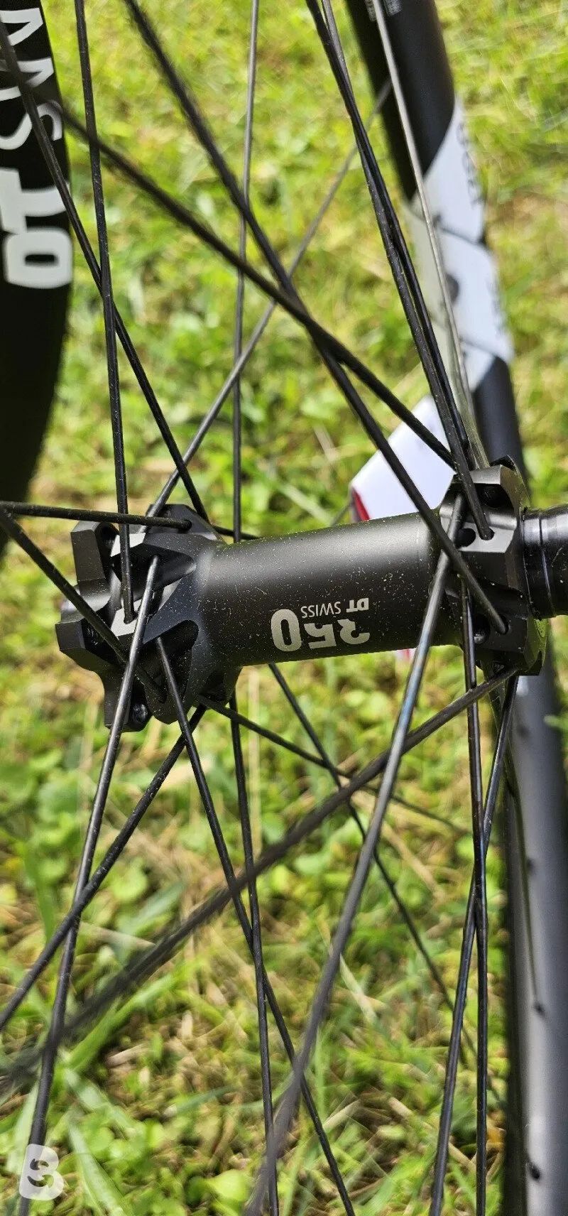 NOVÉ nepoužité karbonové kola FSA Gradient i29 WideR Carbon / 29er / boost osy / Shimano Micro Splin