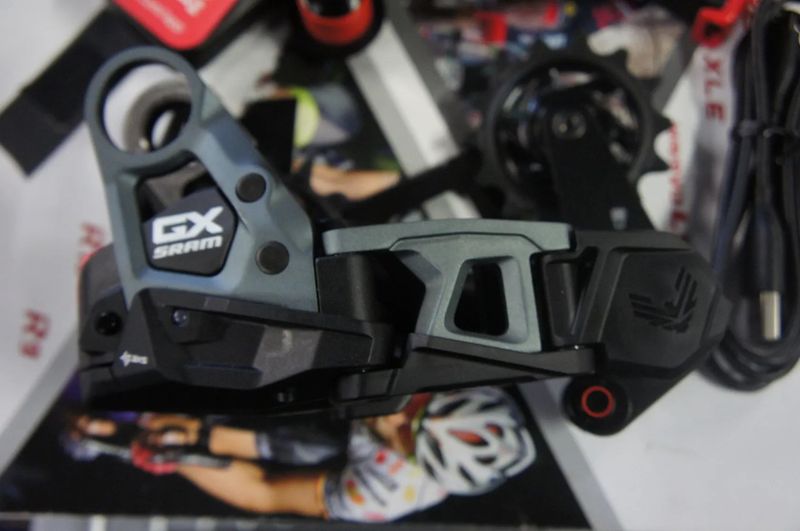 SRAM GX T-Type Eagle AXS 12 sp .