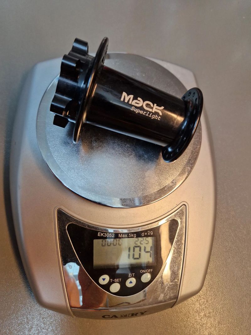 Mack Superlight Lefty 60 Hub