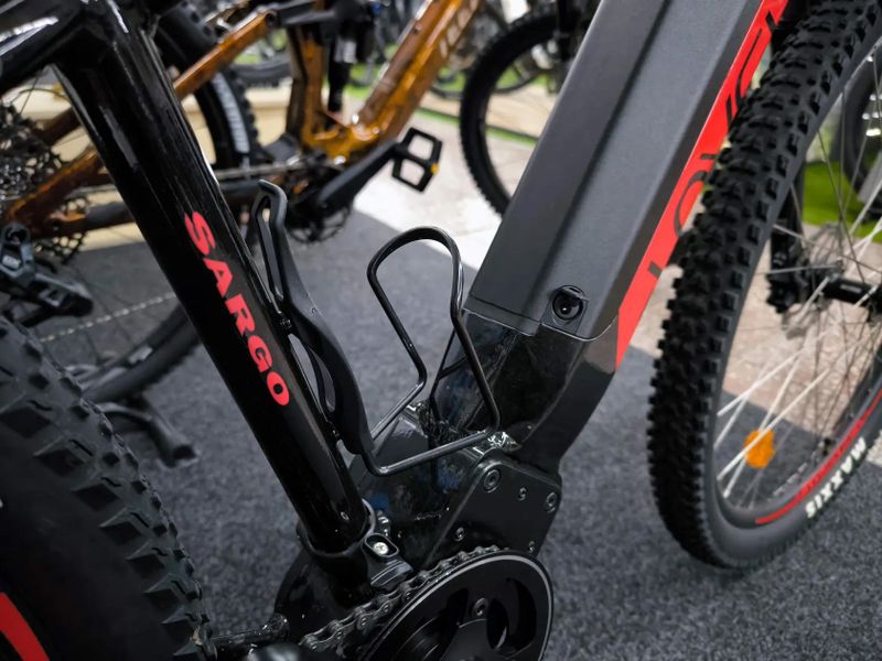 !TOP! Lovelec Sargo, vel. M, najeto 333km, baterie 500Wh, odblokované