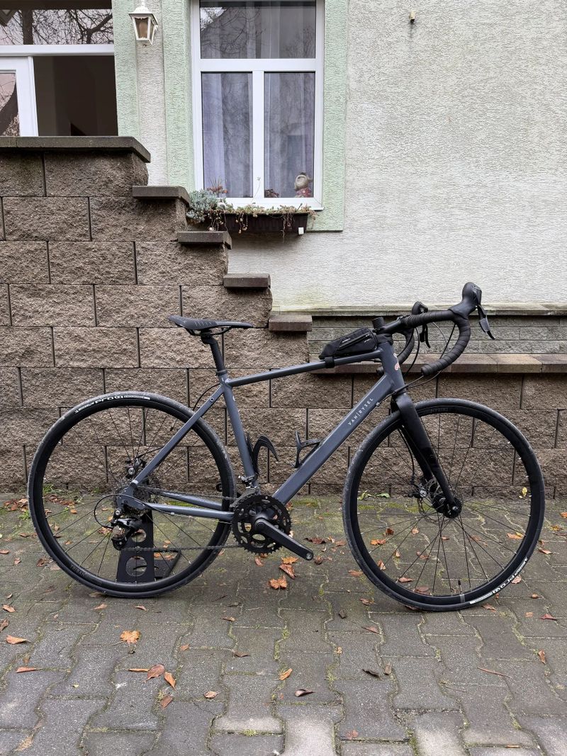 Decathlon Van Rysel RC120 – dámské silniční kolo (2023)