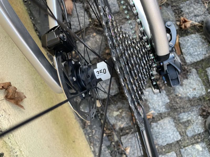 Yoeleo G21 - Sram AXS - karbonová kola - vel. S 