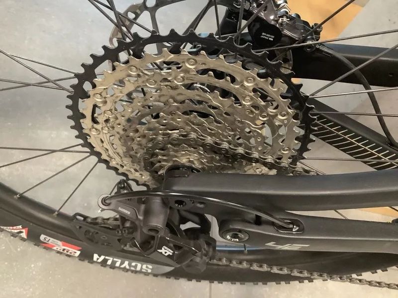 4EVER VIRUS SXC TEAM 2022