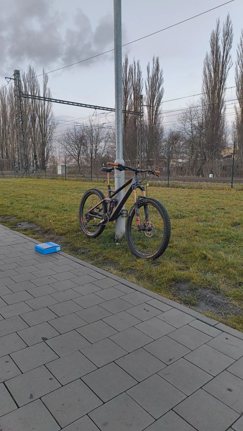 Cube Stereo 140 | FOX Factory komplet! 