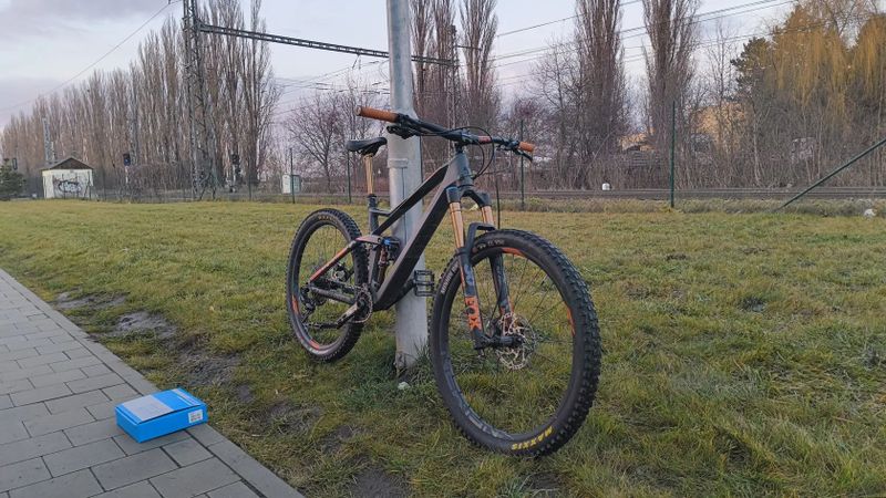 Cube Stereo 140 | FOX Factory komplet! 