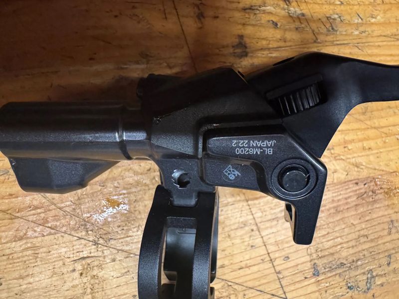 Shimano XT BR-M8220 sundané z nového kola s kotouči