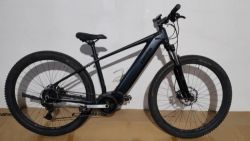 PELLS Thorr vel.M / 630 Wh / najeto 1632 km 