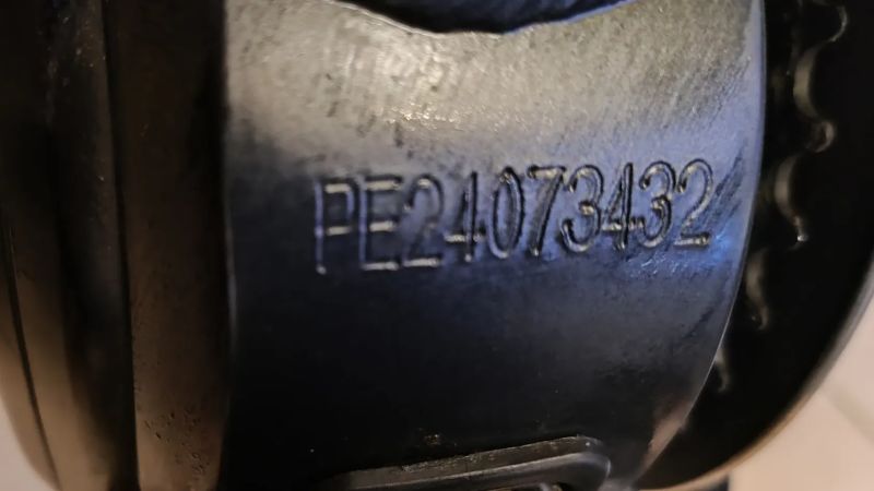 PELLS Thorr vel.M / 630 Wh / najeto 1632 km 