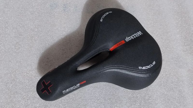 PELLS Thorr vel.M / 630 Wh / najeto 1632 km 