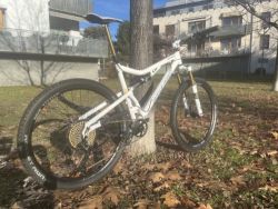 Santa Cruz Superlight