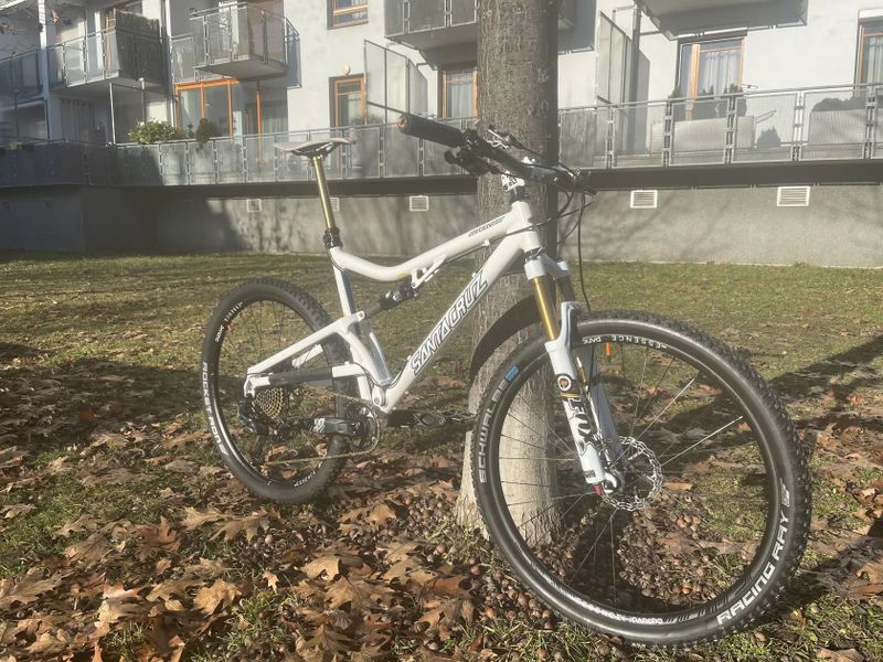 Santa Cruz Superlight