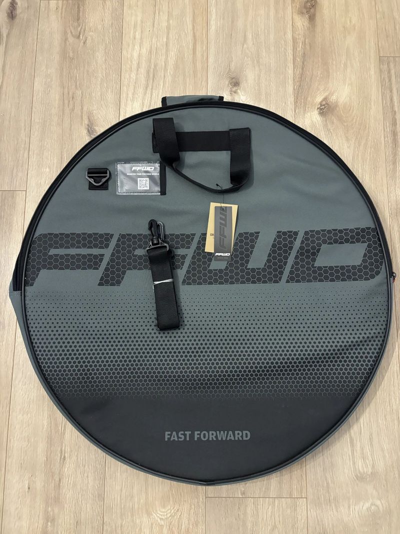 Vak na kola FFWD Double