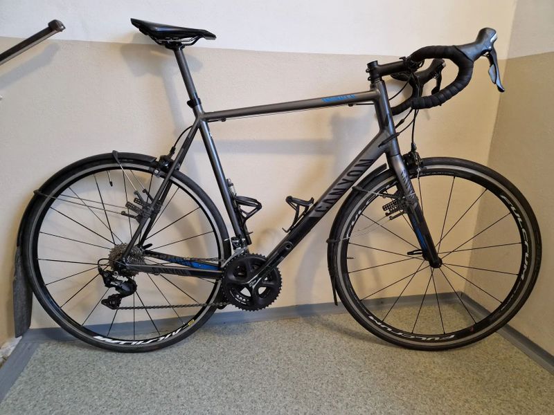 Canyon Endurace 6 XXL + Merida Sculptura XL