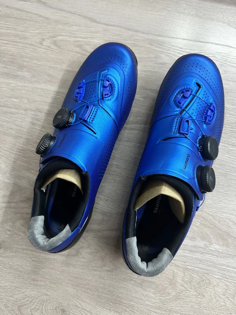 Tretry Shimano SH-XC902 S-Phyre, modrá